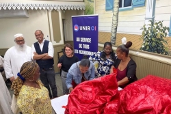 Froid à La Réunion : des couvertures distribuées aux plus démunis dans les hauts de Saint-Denis