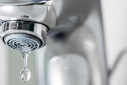 Coupure d'eau au Gosier : la résidence de Panama privée du précieux liquide depuis 10 jours, les habitants sont dans l'incompréhension