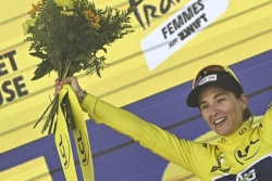 Tour de France féminin : la Mauricienne Kimberley Le Court-Piennar récupère le maillot jaune