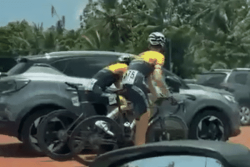 Tour cycliste de Guadeloupe 2025 : "C'est très grave !" 2 coureurs exclus pour avoir rejoint le peloton sans faire tout le parcours de la 2e étape sous les yeux du commissaire