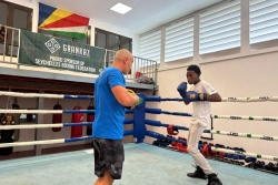 VIDEO. Un dernier entraînement avant l'entrée en lice des boxeurs mahorais