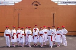 OROK-BAT fête 65 ans de danse basque à Saint-Pierre et Miquelon : rencontre avec sa danseuse-présidente Nathalie Briand