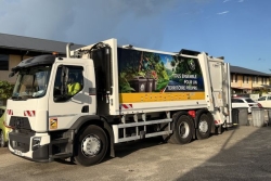 Quatre camions innovants pour moderniser la collecte des déchets dans l’Ouest guyanais