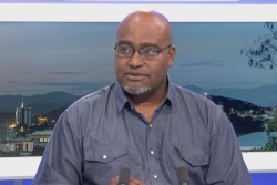 Le projet d'accord de Bougival "n'est pas gage de stabilité pour le pays", selon Dominique Fochi, secrétaire général de l'UC, au nom du FLNKS
