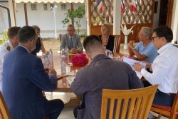 La FCPE de Mayotte annonce boycotter la rencontre avec la ministre de l'Éducation Élisabeth Borne, dénonçant "un manque de transparence"