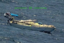 TÉMOIGNAGE : Enlisée dans un banc de sargasses, une navigatrice doit laisser son bateau à la dérive pour s'en sortir