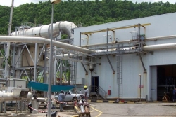 En plein travaux d'extension, la centrale de géothermie de Bouillante va bientôt doubler sa production