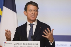 Le ministre des Outre-mer Manuel Valls sera de retour à Mayotte lundi et mardi