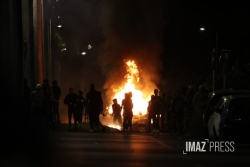 Le Port : affrontements entre jeunes et forces de l'ordre, un véhicule incendié dans la nuit