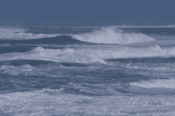 Vigilance orange étendue aux Tuamotu ouest et sud et Gambier pour vagues submersion