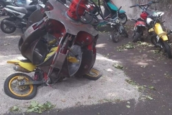 Destruction de deux-roues à Saint-Martin : une opération pour lutter contre l’insécurité routière