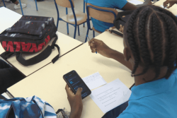 "Quand il y a des problèmes on passe du temps sur les réseaux, ça apaise" La lutte contre les dérives des réseaux sociaux devient prioritaire