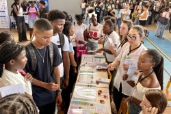 Forum des métiers à Saint-Laurent : le lycée Bertène Juminer mise sur l’orientation dès la rentrée
