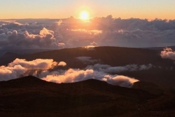 Un touriste slovaque en arrêt cardiaque secouru dans la nuit du côté du Piton des Neiges