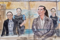 "J'ai adhéré à ce groupe terroriste tueur", reconnaît Jennifer Clain à l'ouverture de son procès à Paris