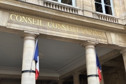 Nouvelle-Calédonie : le gel du corps électoral est bien conforme à la Constitution, tranche le Conseil constitutionnel