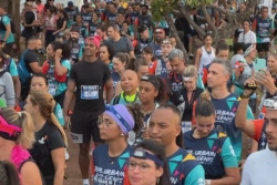 Trail urbain de Saint-Denis : "Té dur hin, mais c'est un plaisir de courir", près de 1550 personnes ont foulé les rues du chef-lieu
