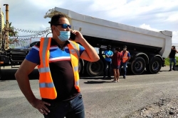 Social : les transporteurs bloquent trois cimenteries de l'Ouest pour leur premier jour de grève