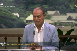 "J'ai l'intention de me présenter", annonce Léon Bertrand, ancien maire de Saint-Laurent du Maroni, au sujet des élections municipales 2026