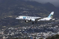 Transport aérien : la compagnie Air Austral va se séparer de ses A220
