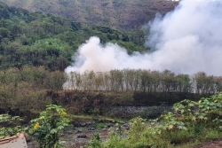 Incendie à la Punaruu : la vallée et les environs recouverts d'une fumée qui gêne les riverains