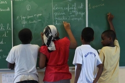 Nos enfants sont dehors, et demain qu’est-ce qu’ils vont devenir ?” à Combani, les parents d’élèves mobilisés exigent des solutions