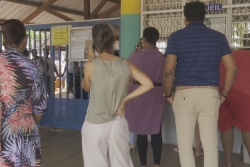 Débrayage des enseignants au collège Auguste Dédé à Rémire-Montjoly