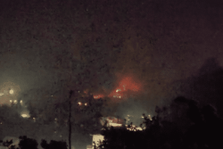 Trois véhicules incendiés à Tsoundzou 2, des riverains ont brièvement évacué leurs logements ce mercredi soir