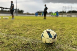 Finale de la Coupe de La Réunion de football : la Saint-Pauloise vise un troisième trophée ce dimanche