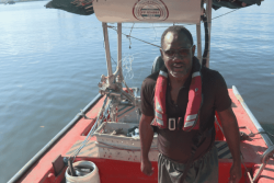 La sécurité des marins-pêcheurs renforcée par la distribution des kits de sécurité