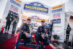 Simon Jean-Joseph triomphe au Rallylegend 2025 : une victoire éclatante et historique