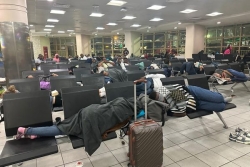 Les passagers d'un vol Mayotte-Paris coincés à l'aéroport de Nairobi, un autre vol espéré ce lundi vers 16h