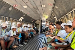 EN IMAGES. La “journée magique” d’enfants transportés dans les airs par Rêves de gosse et le Rotary Ouen Toro