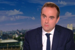 Le Premier ministre démissionnaire Sébastien Lecornu annonce que son remplaçant "sera nommé dans les prochaines 48 heures"