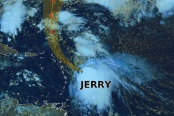 Tempête Jerry : la Guadeloupe passe en vigilance orange pour vents violents et vagues submersion mais reste en jaune pour fortes pluies