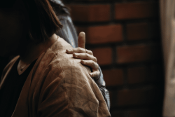 Trois suicides officiels en un mois en Polynésie : comment agir ? 