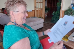 Denise Téletchéa-Urdanabia, une nageuse de l'extrême toujours en quête des eaux de Saint-Pierre, Miquelon, Langlade et de l'Île-aux-Marins