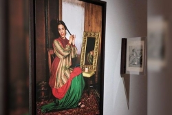 "Pas si mal, n’est-ce pas, notre petite créole ?", l'exposition d'Adeline Rapon interroge sur l’héritage colonial de la représentation de la femme antillaise