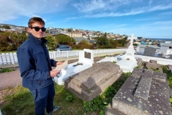 Un jeune parisien à la recherche de ses ancêtres à Saint-Pierre-et-Miquelon 