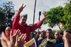 Venezuela : Nicolas Maduro traite de "sorcière démoniaque" la nouvelle Nobel de la Paix