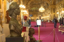 La commission des lois du Sénat a examiné le texte sur le report des provinciales