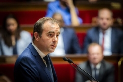 Motion de censure : le gouvernement Lecornu vacille, mais ne tombe pas