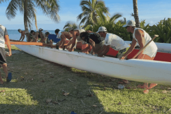 Hawaiki Nui Va'a : un petit club de Moorea s’entraîne pour sa première participation  