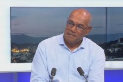 "Le fait qu'il y ait un gouvernement central en place, même si c'est fragile, va nous permettre d'avancer sur nos dossiers", espère Alcide Ponga