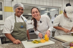 En master class avec la meilleure pâtissière du monde, Nina Métayer