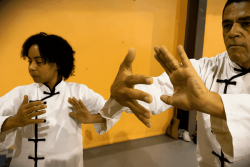 Et si on se mettait au taï-chi, art martial chinois mêlant gymnastique et sport de combat