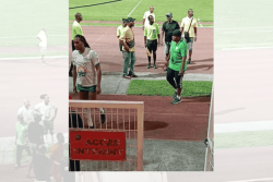 Intrusion armée au stade de Dillon : "Ça fait 25 ans que je suis dans le football, c’est la première fois que je vois ça", s'inquiète Georges Duquesnay, de la ligue de football Intrusion armée au stade de Dillon : "Ça fait 25 ans que je suis dans le football, c’est la première fois que je vois ça", s'inquiète Georges Duquesnay, de la ligue de football