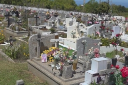 Le cimetière de Tan Rouge se dote d'une borne interactive pour retrouver facilement les sépultures