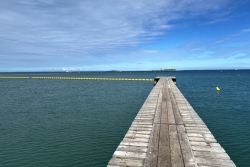 La mairie de Nouméa ferme le ponton du Château-Royal le temps de le sécuriser