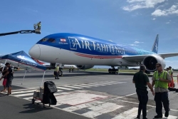 Malaise en plein vol : Un passager sauvé par trois médecins pendant un trajet d’Air Tahiti Nui vers Los Angeles